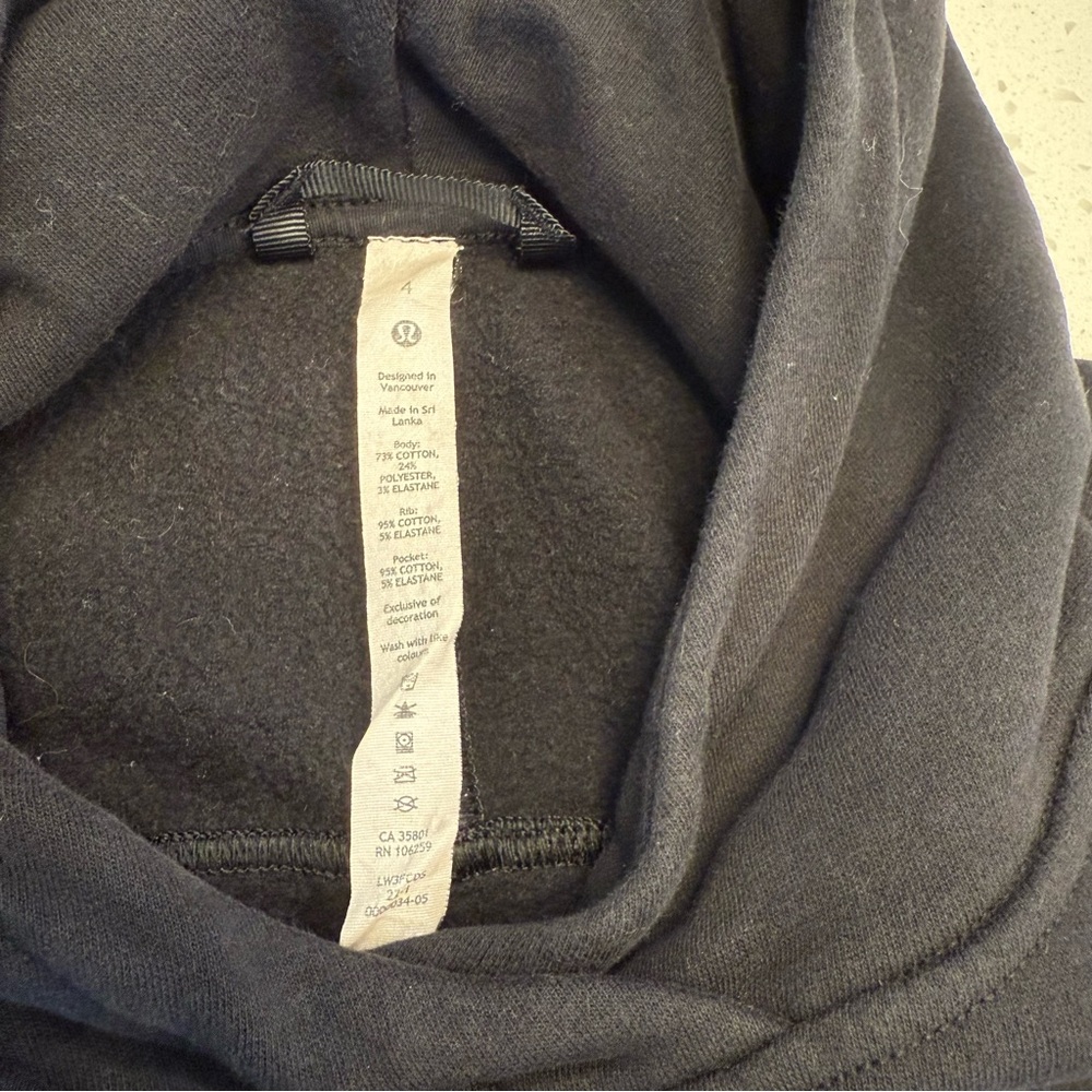 Lululemon Loungeful Cropped Hoodie Black Size 4 Pullover Sweatshirt - Picture 2 of 10